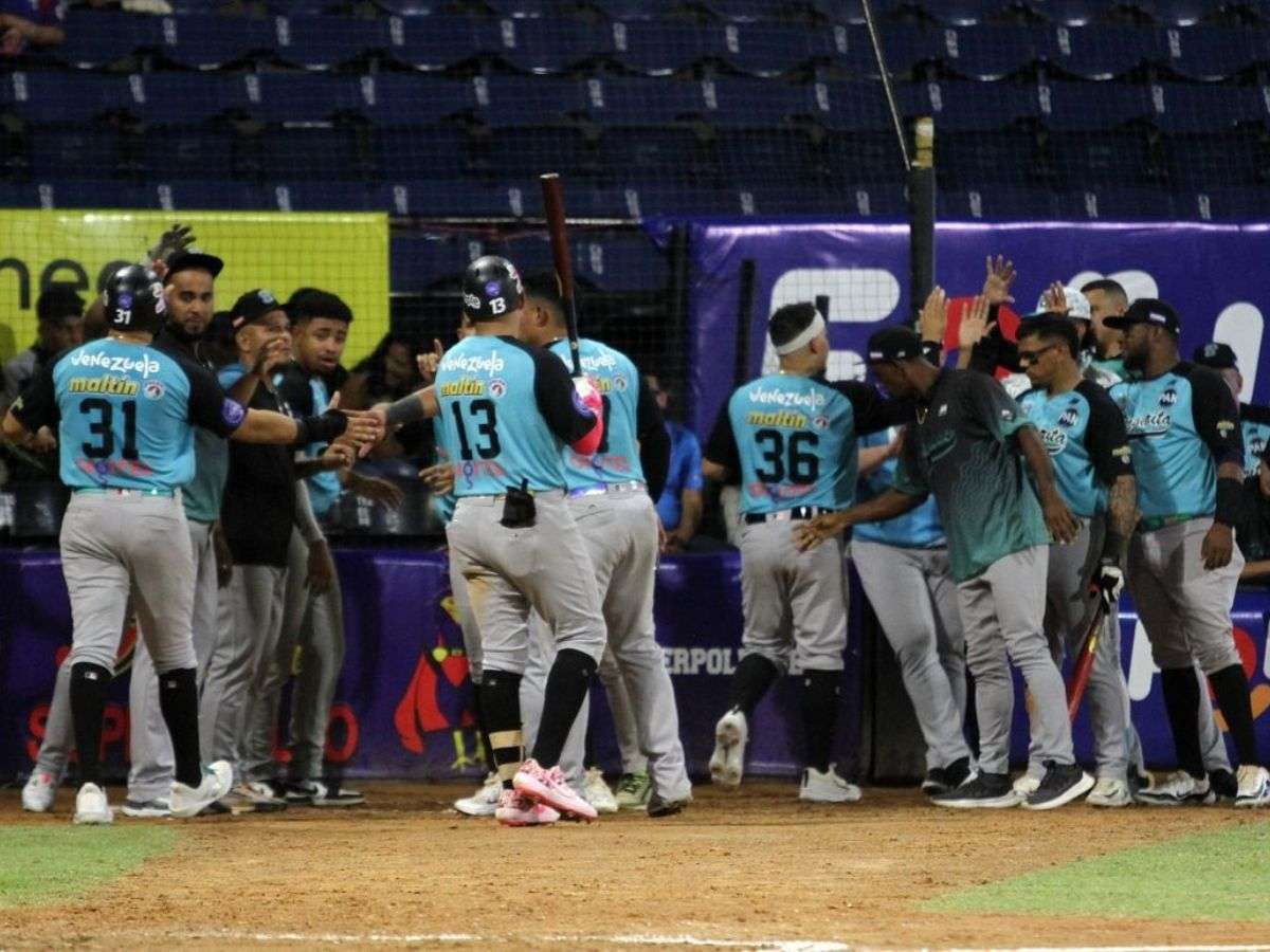 Bravos se creció en Puerto La Cruz y arribó a 30 victorias